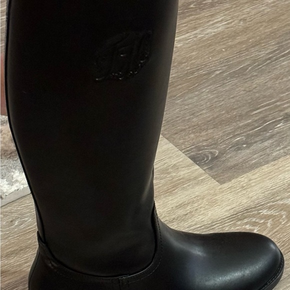 NWT Women’s Tommy Hilfiger Riding Boots - Picture 2 of 7